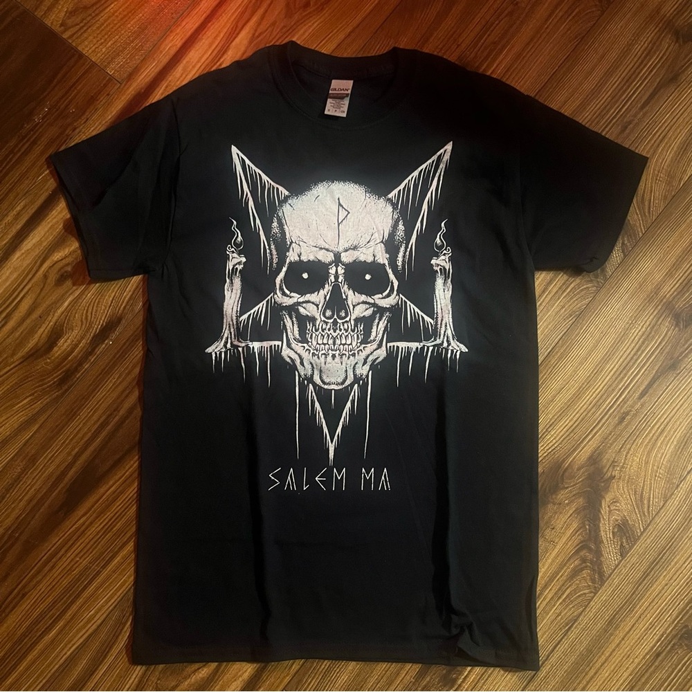 Salem T-Shirt